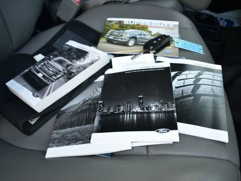 Used 2018 Ford F250 XL w/ Power Equipment Group image 17