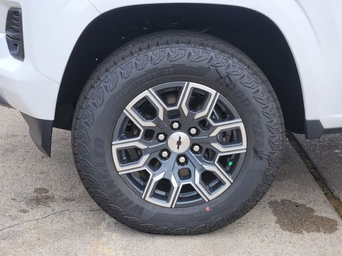 New 2026 Chevrolet Colorado Z71 image 7