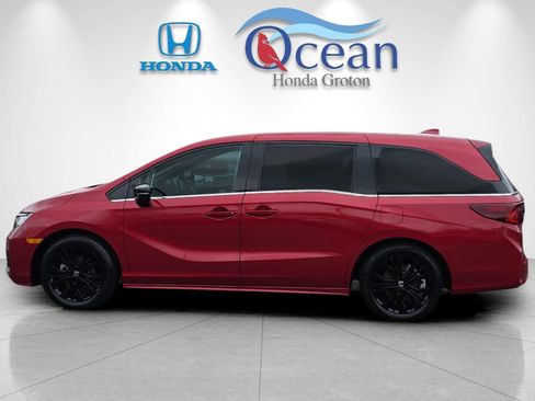 Used 2025 Honda Odyssey Sport-L image 6
