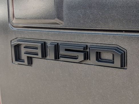 Used 2018 Ford F150 Raptor w/ Equipment Group 802A Luxury AWD/4WD image 29