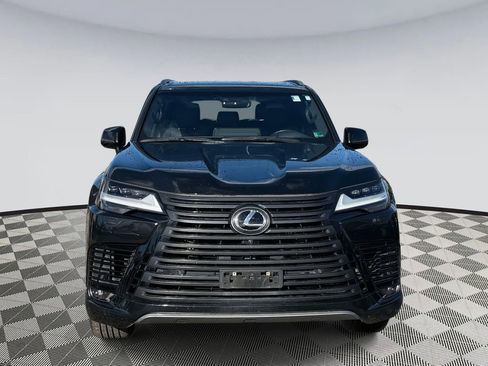 Used 2023 Lexus LX 600 4WD w/ Luxury Package image 6