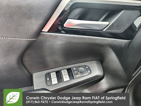 Used 2024 Mitsubishi Outlander SE image 21