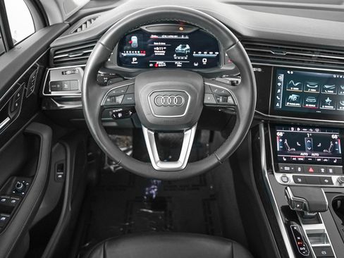 Used 2023 Audi Q7 2.0T Premium Plus w/ Premium Plus Package AWD/4WD image 14
