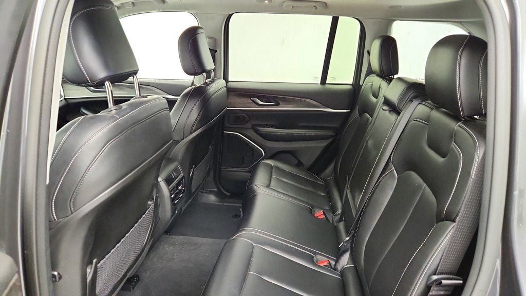 Used 2023 Jeep Grand Cherokee 4WD 4xe image 20