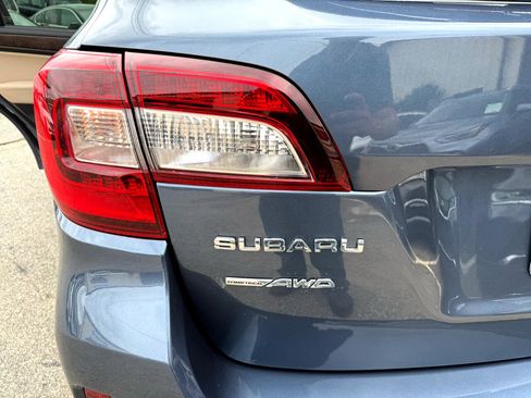 Used 2016 Subaru Outback 2.5i Limited w/ Popular Package #4 image 31