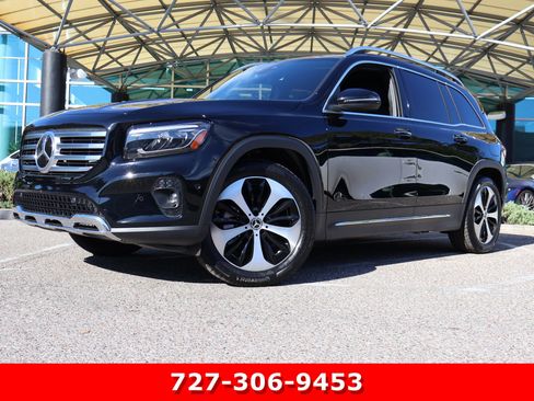 Certified 2024 Mercedes-Benz GLB 250 4MATIC w/ Driver Assistance Package image 1