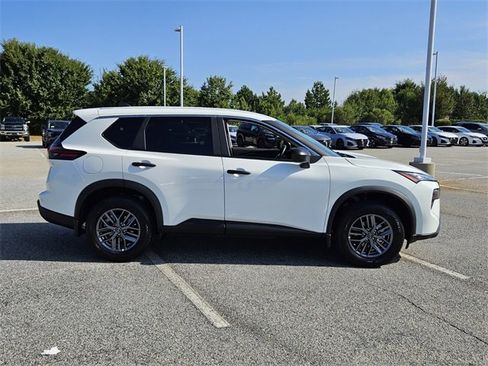 New 2026 Nissan Rogue S image 12