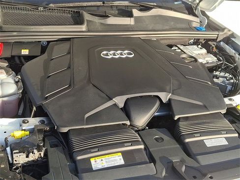 Used 2025 Audi Q7 3.0T Premium Plus image 28