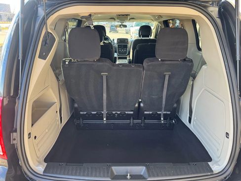 Used 2012 Dodge Grand Caravan SXT w/ Security Group image 16