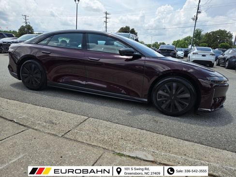 Used 2025 Lucid Air Touring AWD/4WD image 31