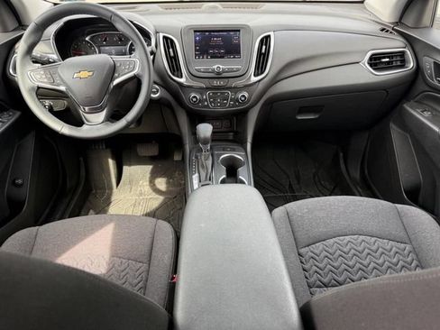 Used 2024 Chevrolet Equinox LT w/ LPO, Floor Liner Package FWD image 11