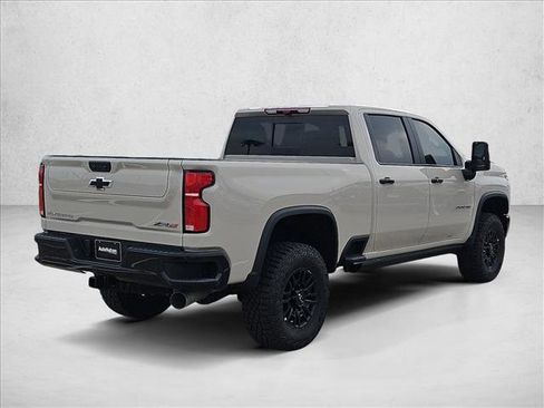 New 2026 Chevrolet Silverado 2500 ZR2 image 2