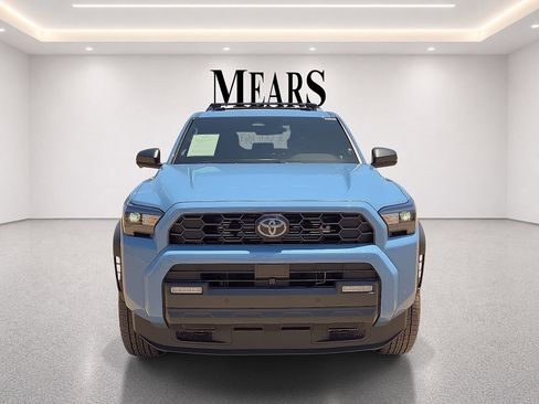 Used 2025 Toyota 4Runner TRD Off-Road Premium w/ Tow Technology Package AWD/4WD image 8