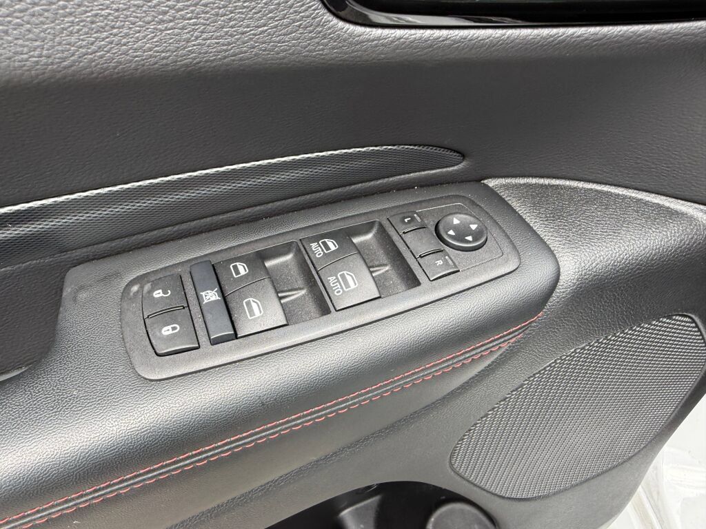 Used 2026 Dodge Durango GT w/ Blacktop Package AWD/4WD image 19