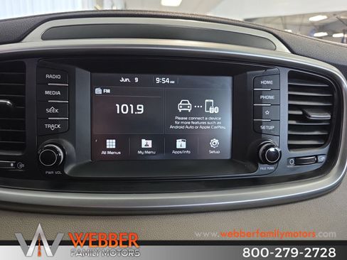 Used 2019 Kia Sorento AWD V6 image 22