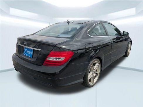 Used 2014 Mercedes-Benz C 250 Coupe image 4