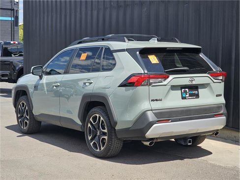 Used 2019 Toyota RAV4 Adventure AWD/4WD image 3