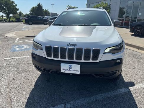 Used 2021 Jeep Cherokee Trailhawk w/ Trailer Tow Group AWD/4WD image 10
