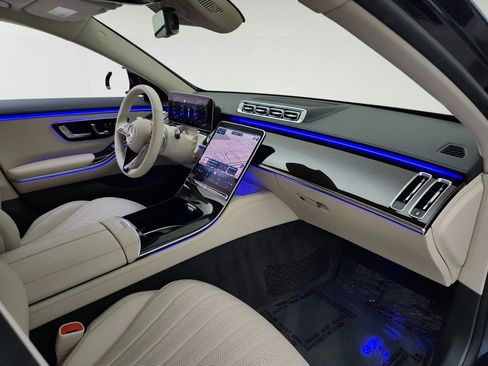 Certified 2022 Mercedes-Benz S 500 4MATIC image 29