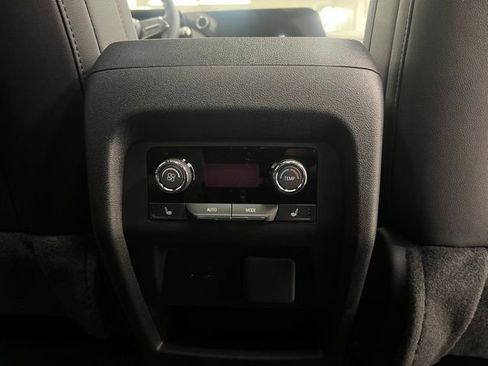New 2026 Chevrolet Traverse RS AWD/4WD image 20