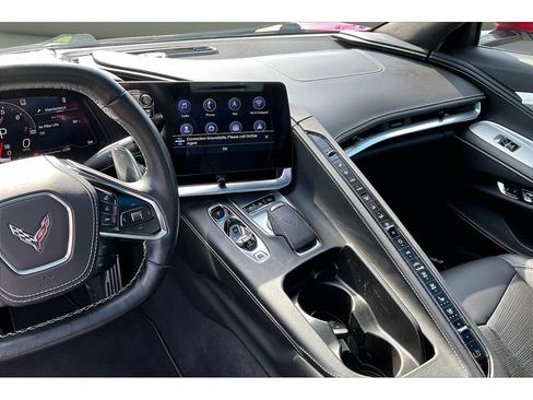 Used 2021 Chevrolet Corvette Stingray Premium Cpe w/ Z51 Performance Package RWD image 8