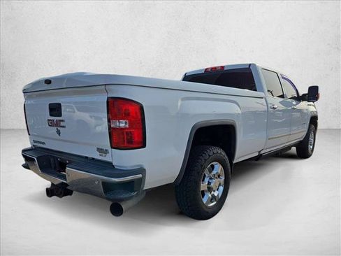 Used 2016 GMC Sierra 2500 SLT w/ Duramax Plus Package AWD/4WD image 5
