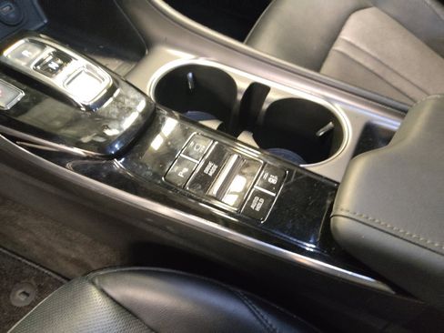 Used 2022 Hyundai Sonata Limited FWD image 26