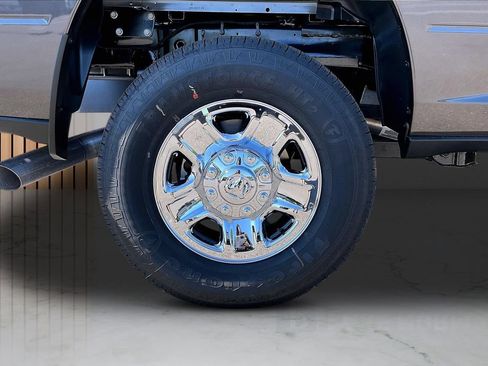 New 2026 RAM 2500 Tradesman AWD/4WD image 31