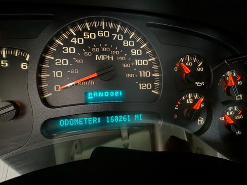 Used 2005 Chevrolet Silverado 1500 w/ Light Duty Power Package image 10