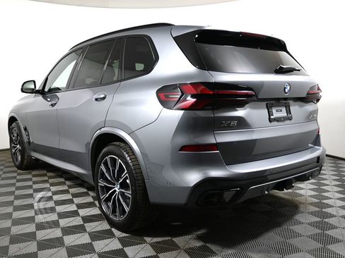 New 2026 BMW X5 xDrive40i w/ M Sport Package image 5