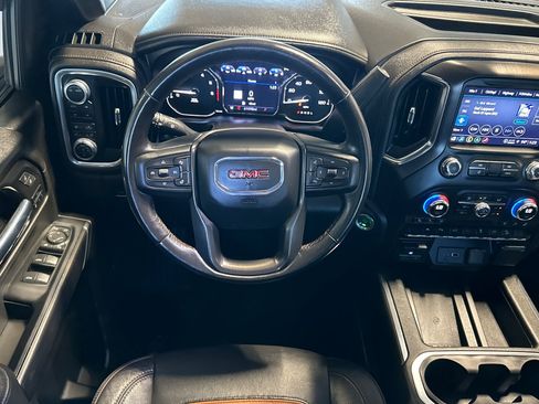Used 2022 GMC Sierra 1500 AT4 w/ AT4 Premium Package AWD/4WD image 14
