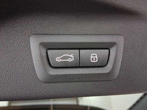 New 2026 BMW X7 xDrive40i w/ Executive Package image 17