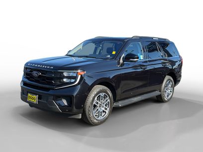Used 2025 Ford Expedition Active