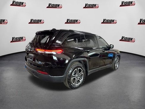 Used 2024 Jeep Grand Cherokee Trailhawk w/ Advanced Protech Group II image 5
