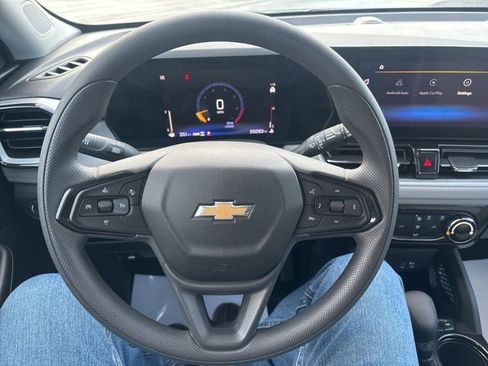 Used 2025 Chevrolet TrailBlazer LT image 10