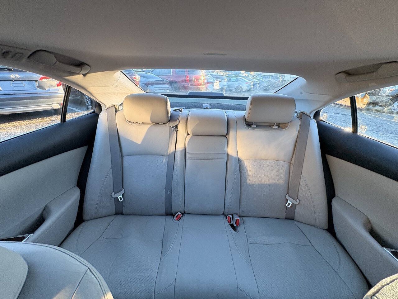 Used 2010 Lexus ES 350 FWD image 26