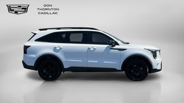 Used 2025 Kia Sorento SX AWD/4WD image 7