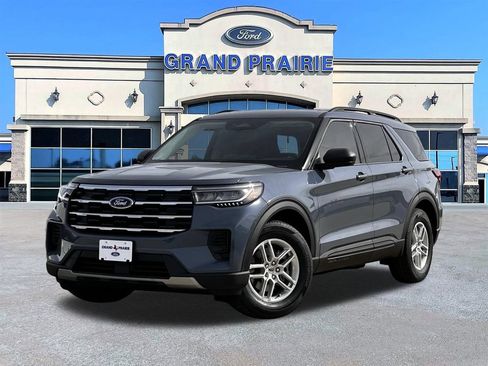 New 2026 Ford Explorer Active RWD image 1