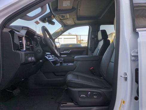 New 2026 GMC Sierra 1500 Denali w/ Denali Reserve Package image 12