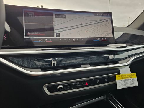 New 2026 BMW X5 xDrive50e w/ M Sport Package image 19