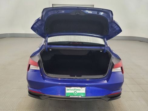 Used 2023 Hyundai Elantra SEL FWD image 29