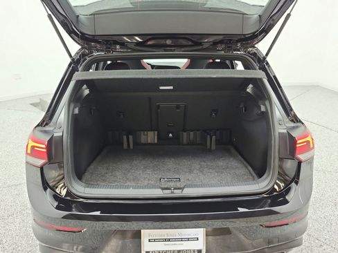 Used 2022 Volkswagen GTI SE FWD image 18