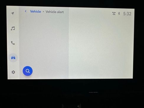 Used 2025 Toyota Corolla LE image 31