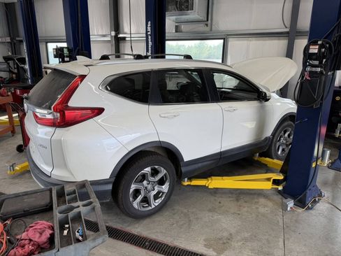 Used 2018 Honda CR-V EX-L image 3