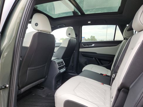 New 2026 Volkswagen Atlas Cross Sport SEL Premium R-Line image 12