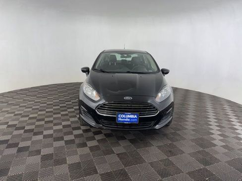Used 2017 Ford Fiesta S image 3