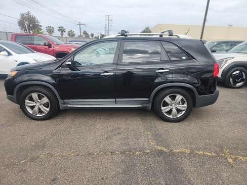 Used 2013 Kia Sorento EX w/ EX V6 Premium Pkg FWD image 9