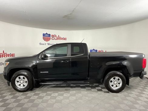 Used 2017 Chevrolet Colorado W/T w/ WT Convenience Package RWD image 6