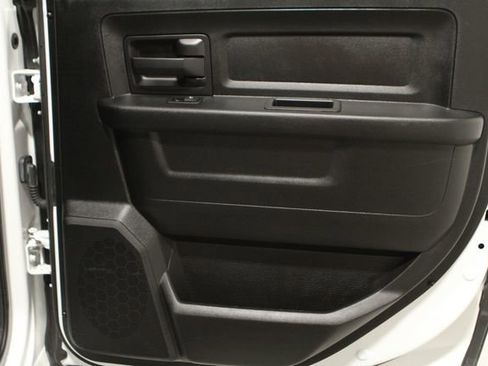 Used 2017 RAM 3500 Tradesman RWD image 24
