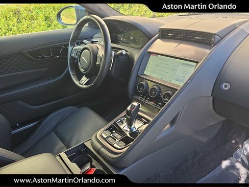 Used 2024 Jaguar F-TYPE R image 23